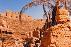 Dir'iyah mud brick building remains