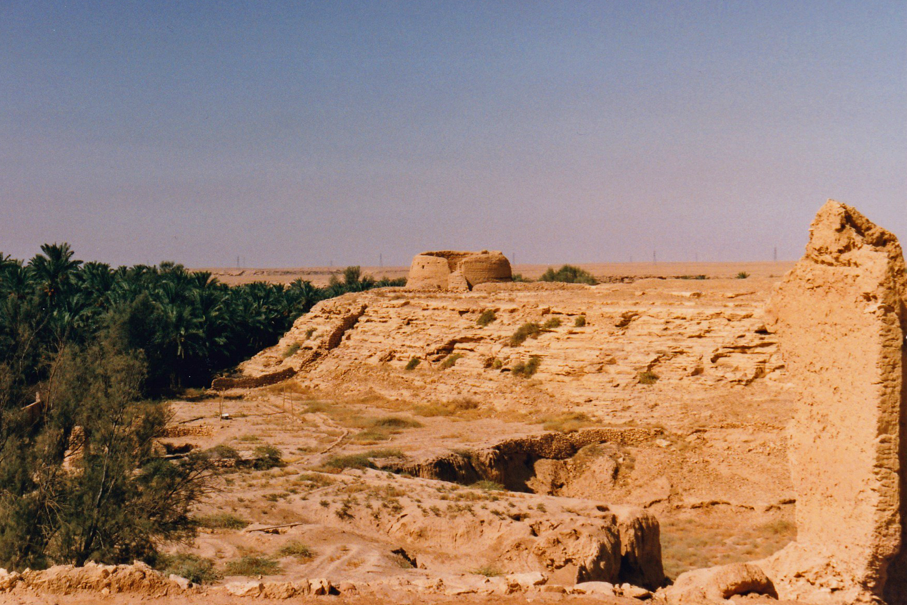 Dir'iyah watchtower and Turaif plateau dir1628 1771 x 1181