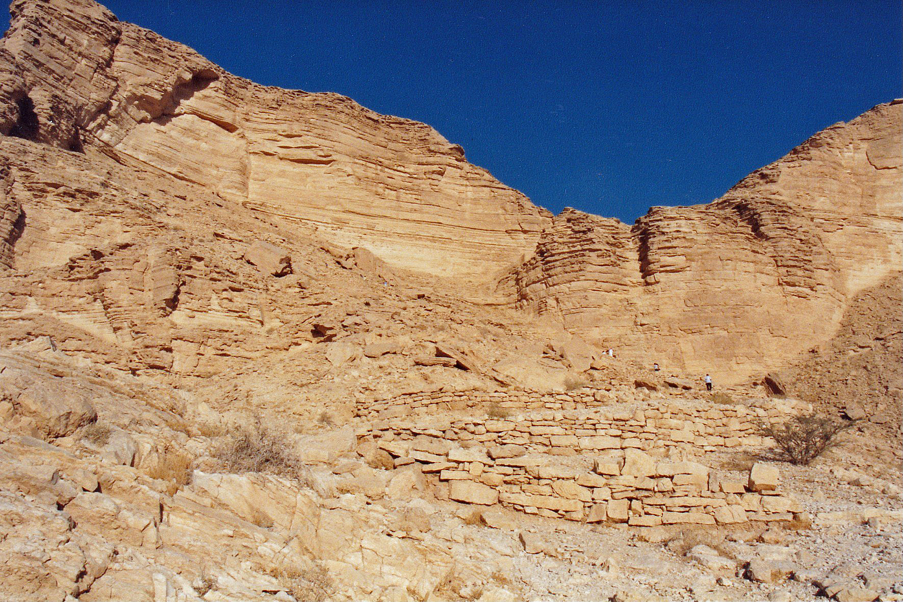 Old camel trail up Tuwaiq escarpment to Riyadh